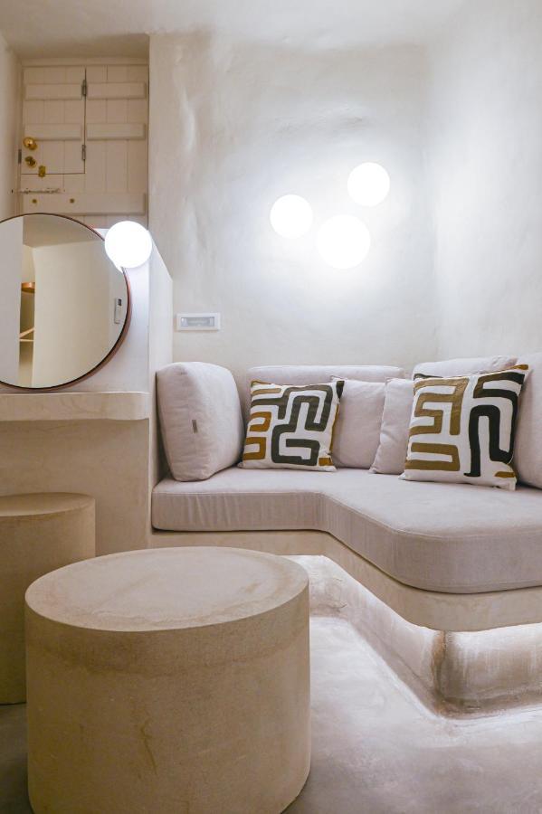Naos Suites Βόθον Εξωτερικό φωτογραφία