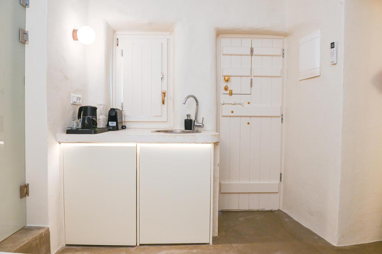 Naos Suites Βόθον Εξωτερικό φωτογραφία