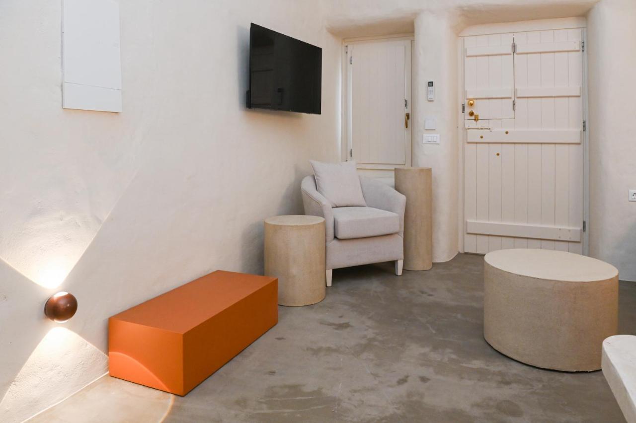 Naos Suites Βόθον Εξωτερικό φωτογραφία