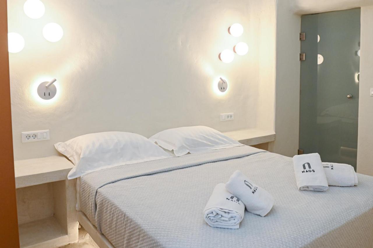 Naos Suites Βόθον Εξωτερικό φωτογραφία