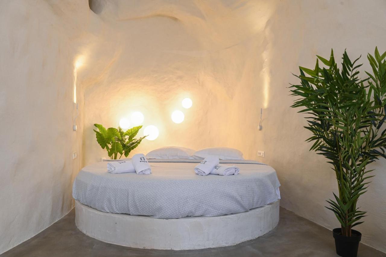 Naos Suites Βόθον Εξωτερικό φωτογραφία