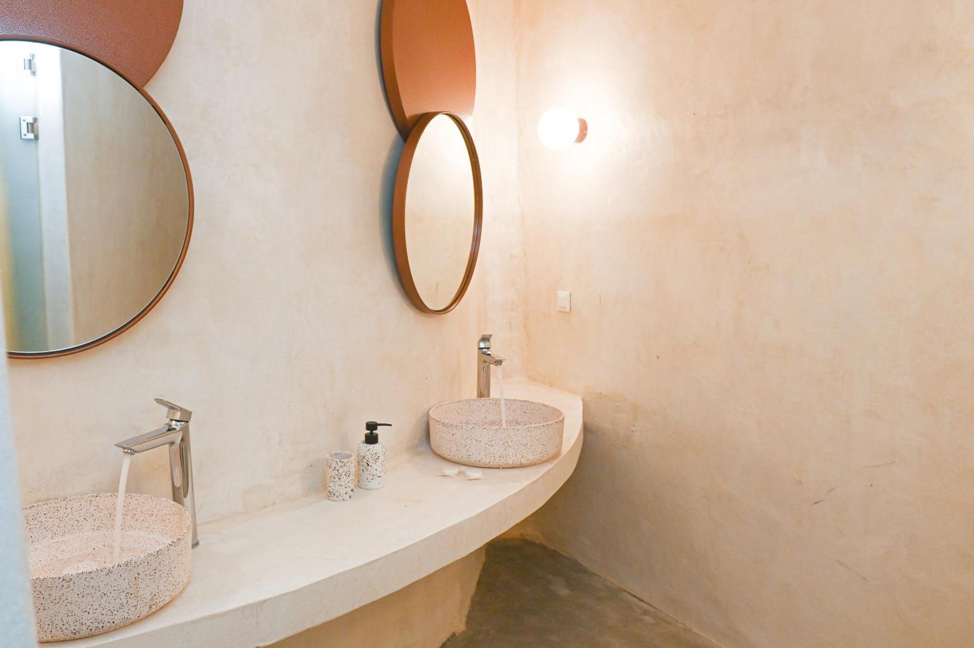 Naos Suites Βόθον Εξωτερικό φωτογραφία